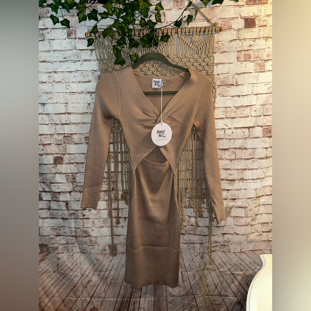 beige princess polly dress